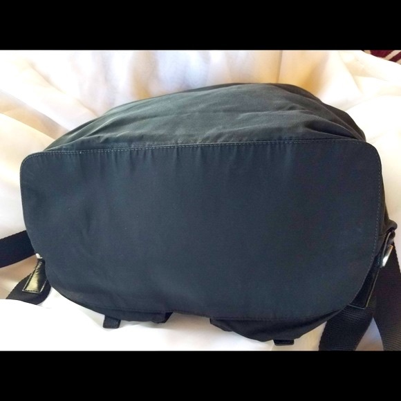 PRADA Nylon Nero Zainetto (Backpack) in Excellent condition! - Picture 10 of 14